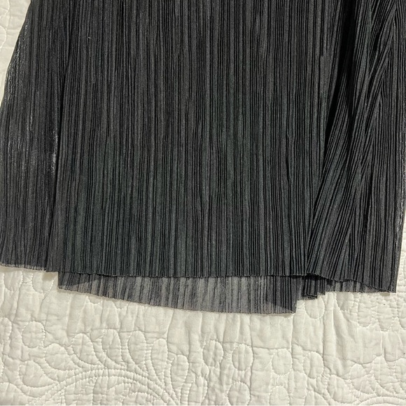 TOPSHOP Womens Black Pleated Off Shoulder Crop Top, Size 6, -#325 - Picture 4 of 9